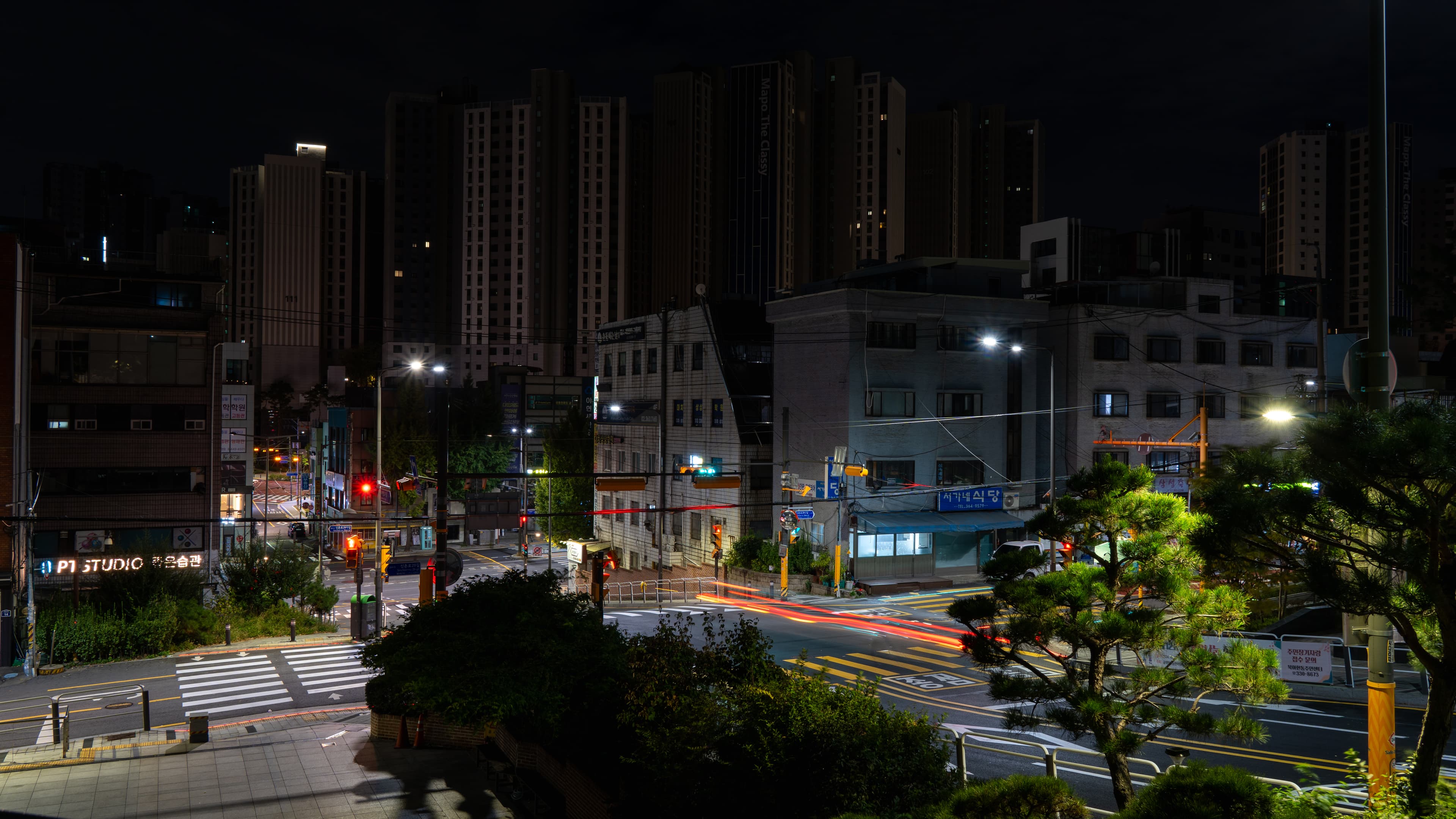 Seoul Street Photo 1